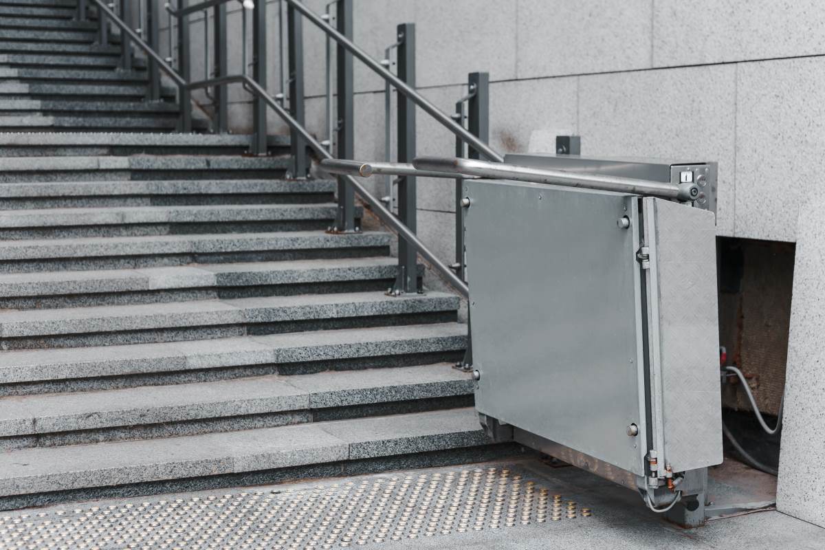 Treppenlift in Emmendingen: Kosten, Förderung und Planungsti
